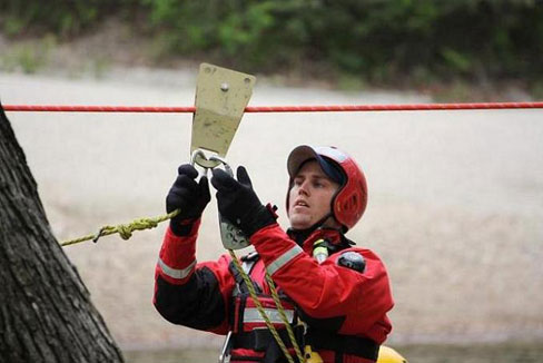 Hooking Onto Rope Line